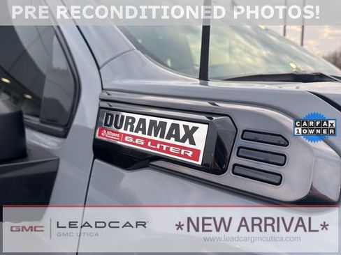 Used 2024 GMC Sierra 2500 AT4 w/ AT4 Premium Plus Package image 10