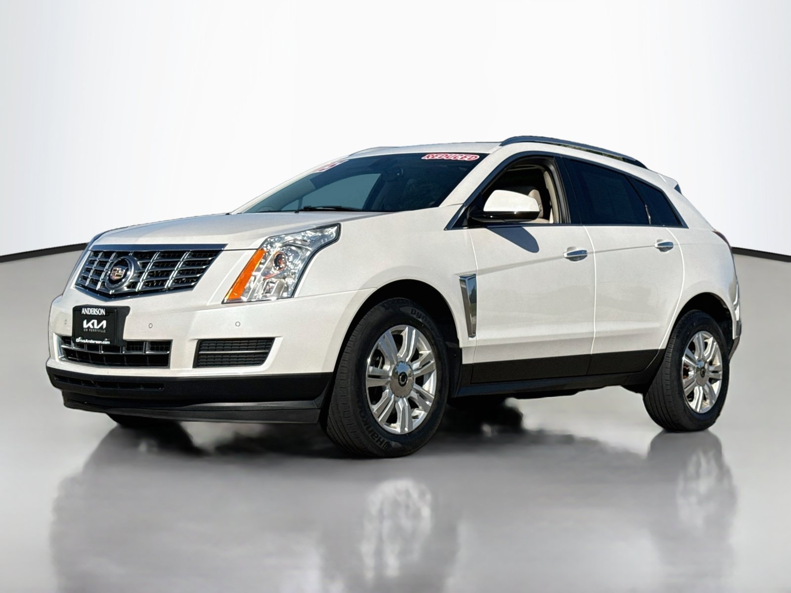 Used 2015 Cadillac SRX Luxury AWD/4WD image 4