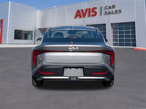 Used 2025 Kia K4 LXS image 7