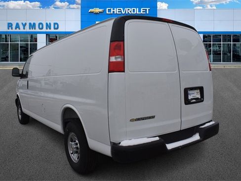New 2025 Chevrolet Express 2500 Work Van w/ Driver Convenience Package image 5