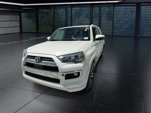 Used 2023 Toyota 4Runner Limited AWD/4WD image 3