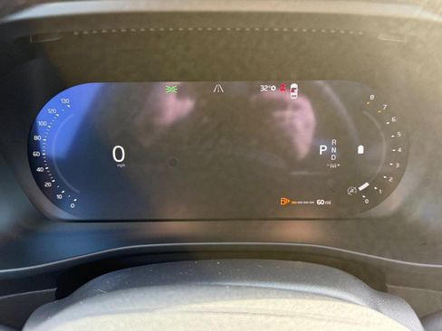 New 2026 Volvo XC40 B5 Ultra w/ Climate Package image 14