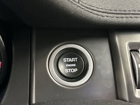 Used 2018 Land Rover Range Rover Evoque SE Premium AWD/4WD image 10