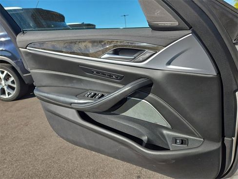 Used 2019 BMW M550i xDrive w/ Dynamic Handling Package image 20