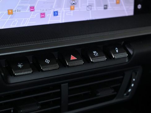 Certified 2025 Porsche 911 Carrera image 21