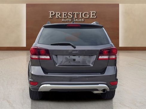 Used 2020 Dodge Journey Crossroad w/ Popular Equipment Group image 11