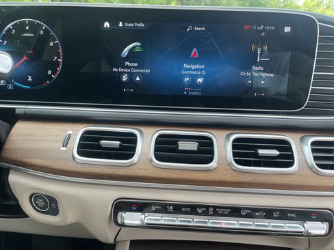 Used 2022 Mercedes-Benz GLE 350 4MATIC image 15