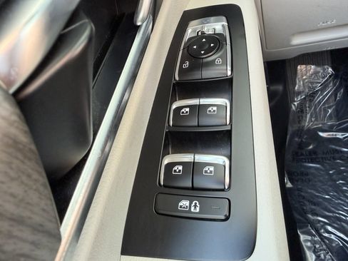 Used 2025 Kia Telluride SX image 27