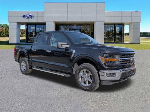 Certified 2024 Ford F150 XLT w/ FX4 Off-Road Package image 2