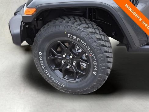 New 2025 Jeep Gladiator Mojave AWD/4WD image 5