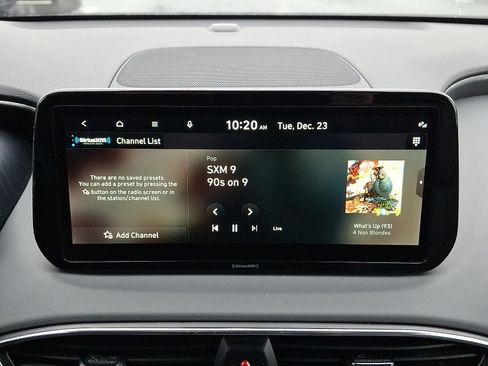 Certified 2023 Hyundai Santa Fe SEL image 17