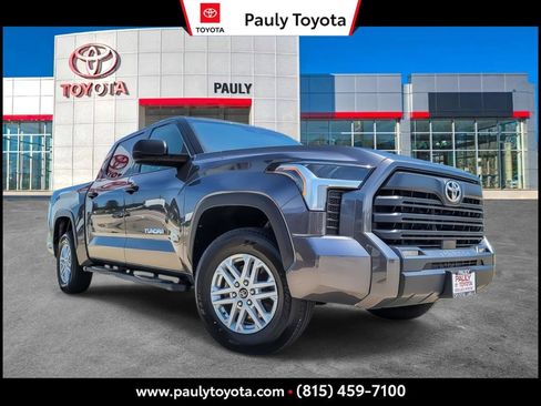 Used 2022 Toyota Tundra SR5 AWD/4WD image 1
