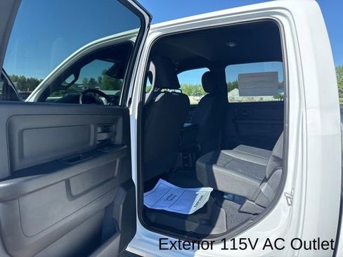 New 2026 RAM 2500 Tradesman AWD/4WD image 27
