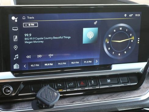 Used 2024 Chevrolet Silverado 2500 LTZ w/ LTZ Convenience Package AWD/4WD image 18