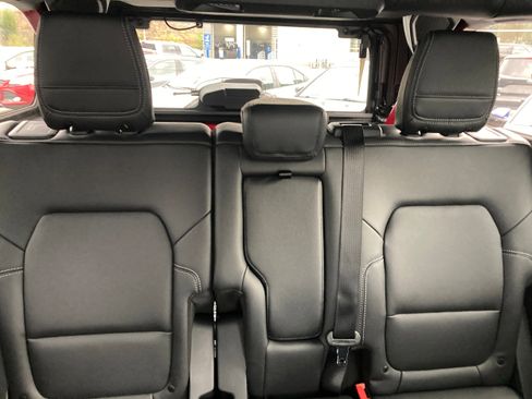 New 2025 Ford Bronco Big Bend image 11