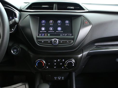 Used 2023 Chevrolet TrailBlazer LT FWD image 19