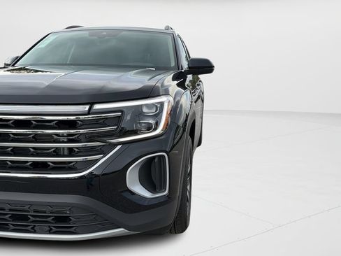 New 2026 Volkswagen Atlas SE FWD image 33