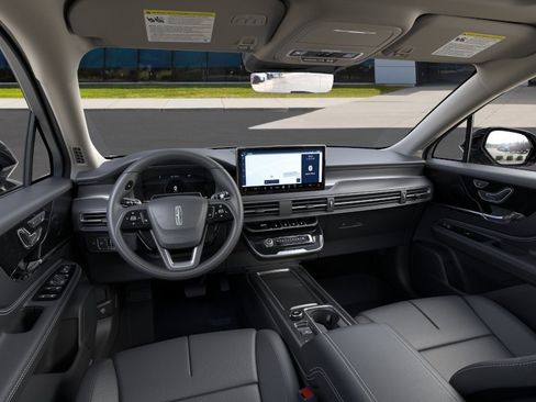 New 2026 Lincoln Corsair Premiere AWD/4WD image 9