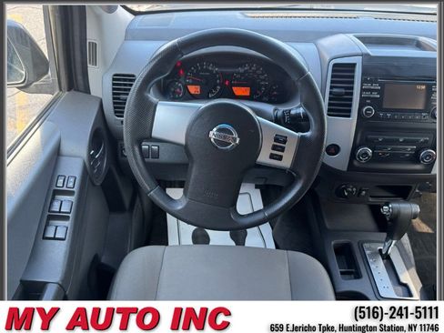 Used 2013 Nissan Xterra S AWD/4WD image 13