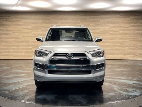 Used 2024 Toyota 4Runner Limited AWD/4WD image 25