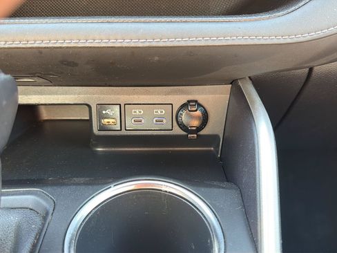 Used 2022 Toyota Highlander XSE FWD image 27