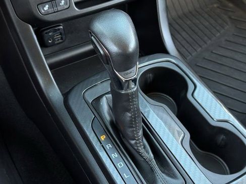 Used 2022 GMC Canyon AT4 image 23