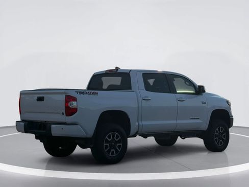 Used 2021 Toyota Tundra Limited w/ Limited Premium Package AWD/4WD image 4