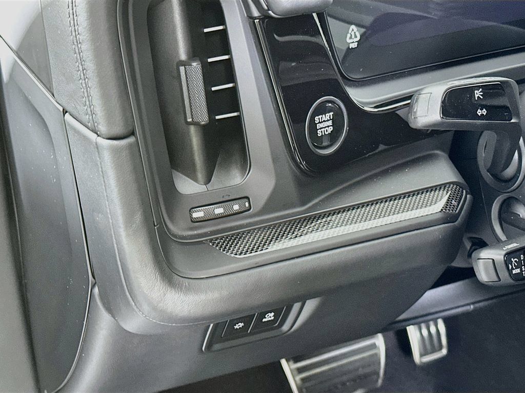 New 2026 Porsche Cayenne Turbo GT AWD/4WD image 11
