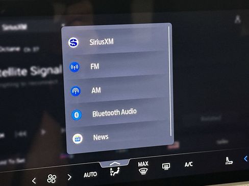 New 2026 Ford Explorer ST-Line w/ ST-Line Street Pack AWD/4WD image 40
