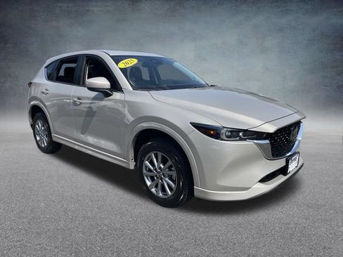 Used 2025 MAZDA CX-5 AWD 2.5 S w/ Preferred Package image 4