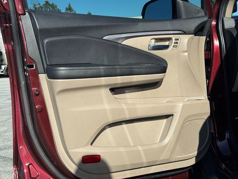 Used 2022 Honda Pilot Special Edition image 26