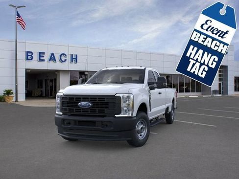 New 2026 Ford F250 XL image 3