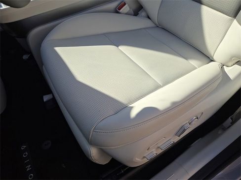 New 2026 Hyundai Ioniq 9 Limited image 13