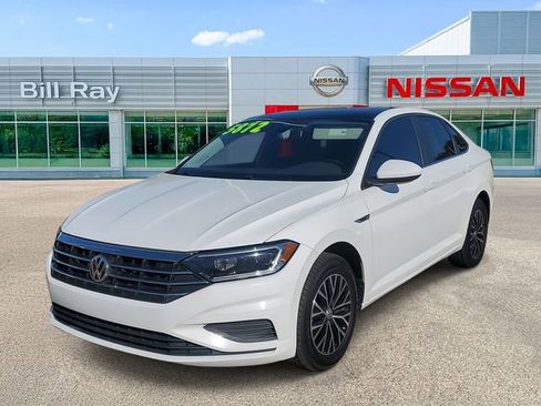 Used 2019 Volkswagen Jetta SEL w/ Cold Weather Package image 2
