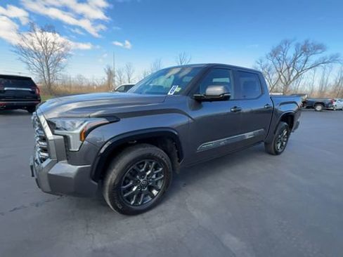 Used 2025 Toyota Tundra Platinum image 4