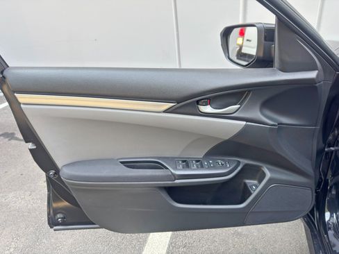 Used 2019 Honda Civic LX image 34