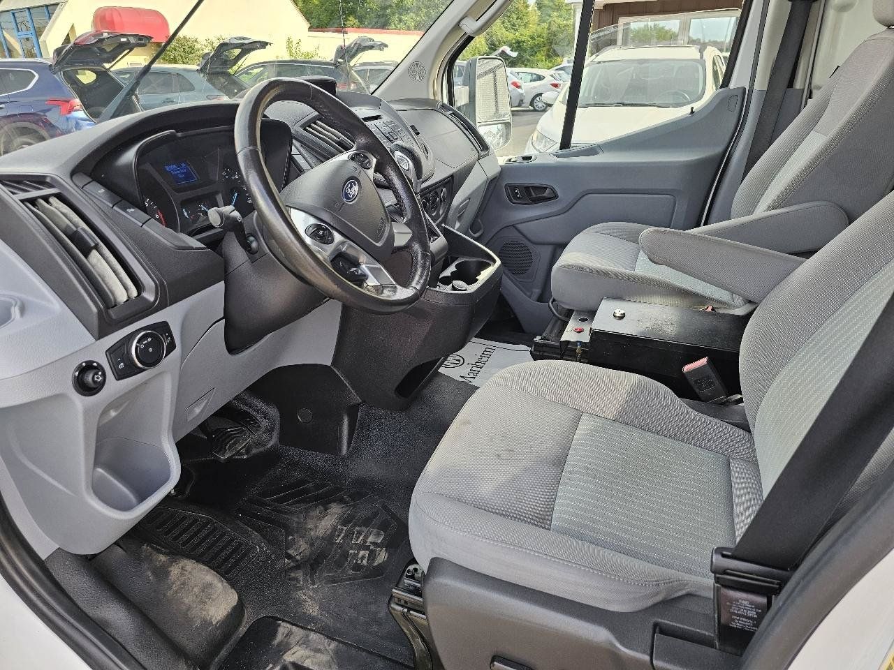 Used 2017 Ford Transit 250 148 High Roof RWD image 10