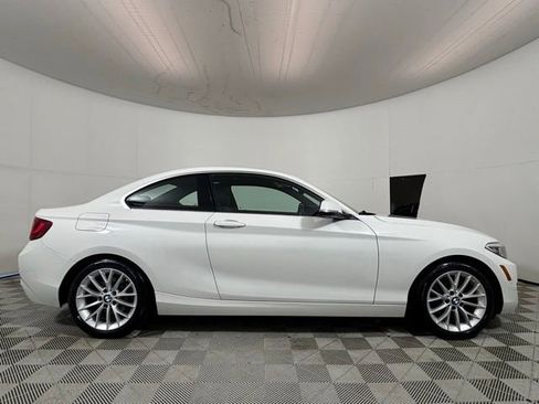 Used 2016 BMW 228i xDrive Coupe AWD/4WD image 8