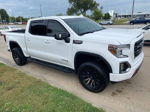 Used 2020 GMC Sierra 1500 AT4 w/ AT4 Premium Package AWD/4WD image 7