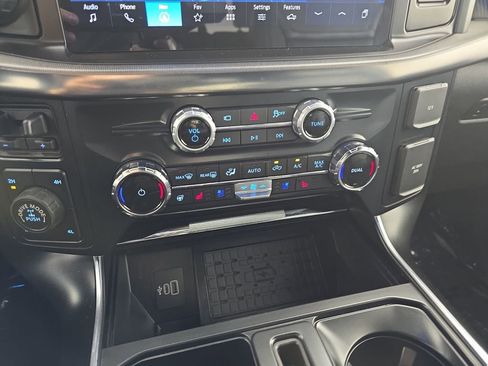 Used 2025 Ford F150 Raptor AWD/4WD image 26