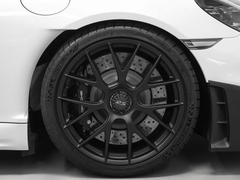 Certified 2023 Porsche 718 Cayman GT4 RS w/ Weissach Package RWD image 26