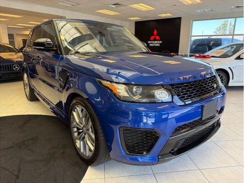 Used 2017 Land Rover Range Rover Sport SVR AWD/4WD image 3