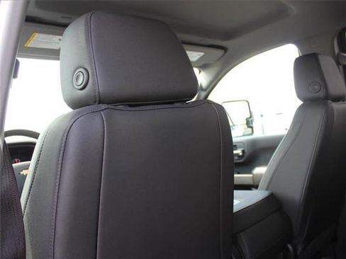 New 2025 Chevrolet Silverado 2500 W/T w/ WT Convenience Package image 33