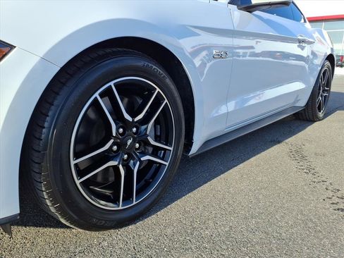 Used 2022 Ford Mustang GT image 9