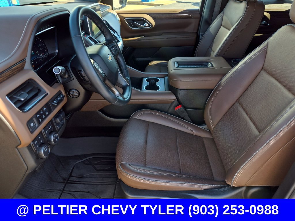 Used 2024 Chevrolet Suburban High Country w/ Max Trailering Package AWD/4WD image 35
