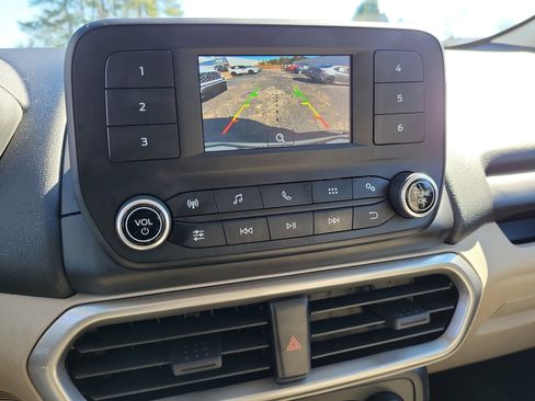 Used 2021 Ford EcoSport S image 26