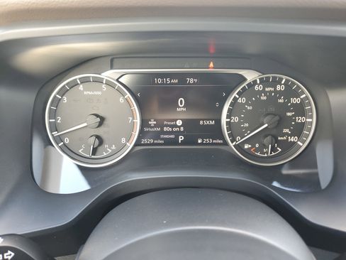 Used 2022 Nissan Rogue SV image 30