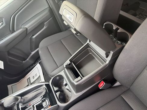 New 2026 Chevrolet Colorado LT image 37