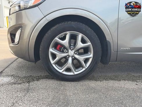 Used 2017 Kia Sorento SX AWD/4WD image 28