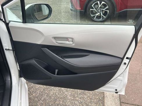 Certified 2020 Toyota Corolla LE image 24